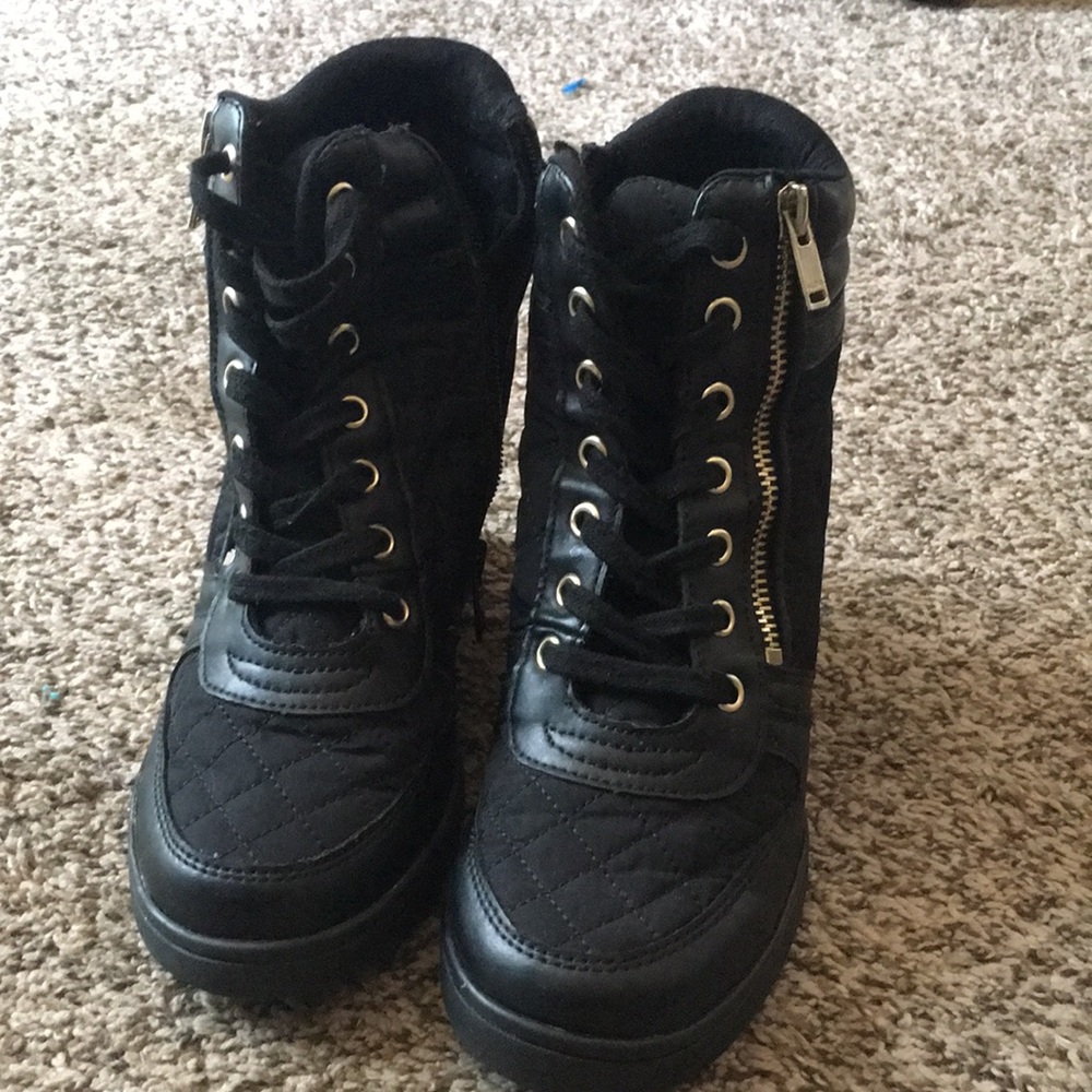 Women’s Aldo Wedge Boots Size 7.5